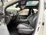 Mercedes-Benz GLC 300 4Matic 2023 - Xe màu trắng nội thất đen, cực sang