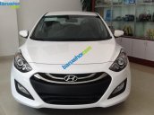 Xe Hyundai i30  2014