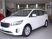 Bán xe Kia Sedona đời 2017, màu trắng Nha Trang