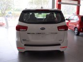 Bán xe Kia Sedona đời 2017, màu trắng Nha Trang