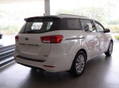 Bán xe Kia Sedona đời 2017, màu trắng Nha Trang