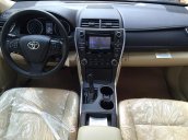 Mình cần bán Toyota Camry XLE 2.5L đời 2017, màu đen, nhập khẩu nguyên chiếc