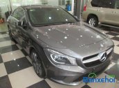 Cần bán gấp Mercedes 200, nhập khẩu chính hãng, đã đi 6000 km