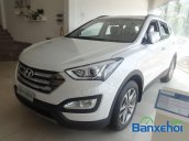 Cần bán Hyundai Santa Fe năm 2015, màu trắng, nhập khẩu