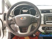 Bán xe Kia Rio đời 2015, màu trắng 