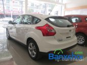 Cần bán xe Ford Focus năm 2015, màu trắng tại Sài Gòn Ford - Trần Hưng Đạo