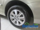 Salon auto Hùng Sơn bán xe Toyota Sienna LE cũ màu bạc, nhập khẩu