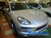 Salon Auto Thanh Thiên Phú cần bán lại xe Porsche Cayenne năm 2011 đã đi 33000 km