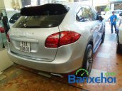 Salon Auto Thanh Thiên Phú cần bán lại xe Porsche Cayenne năm 2011 đã đi 33000 km