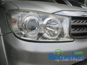 Salon auto Hùng Sơn cần bán xe Toyota Fortuner V đời 2010 đã đi 56000 km, giá chỉ 755 triệu