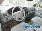 Salon auto Hùng Sơn bán xe Toyota Sienna LE cũ màu bạc, nhập khẩu