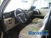 Cần bán xe Toyota 4 Runner đời 2011, màu đen đã đi 30000 km