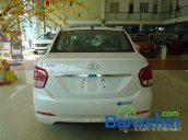 Cần bán xe Hyundai i10 Grand đời 2015, màu trắng, giá bán 387Tr