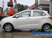 Bán Hyundai i10 Grand  1.0 MT- đời 2015 mới màu bạc, giá 380Tr