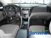 Cần bán lại xe Hyundai Sonata đời 2010, giá chỉ 735 triệu xe đang có sẵn, giao xe ngay