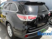 Cần bán xe Toyota Highlander LE 2.7 đời 2014, màu đen, nhập khẩu, xe chất lượng tốt