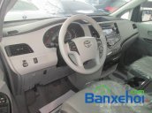 Salon ô tô Chính Hùng cần bán xe Toyota Sienna Limit đời 2013 đã đi 9600 km 