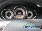 Salon bán Mercedes 250 đời 2011, màu trắng đã đi 30000 km