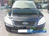 Cần bán gấp Ford Escape SUV đời 2012, màu đen giá 670 triệu