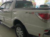 Bán xe Mazda BT 50 đời 2014, màu trắng, nhập khẩu