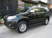 Bán Toyota Fortuner đời 2012, màu đen xe gia đình