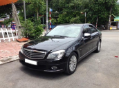 Cần bán Mercedes đời 2009, màu đen xe gia đình