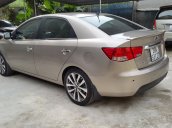 Cần bán gấp Kia Forte đời 2013 số sàn, kiểu dáng sang trọng trẻ trung