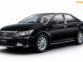 Bán xe Toyota Camry đời 2014, màu bạc  