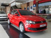 Bán ô tô Volkswagen Polo 1.6L năm 2014, màu trắng, nhập khẩu, giá chỉ 668 triệu