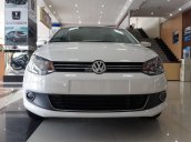 Bán ô tô Volkswagen Polo 1.6L năm 2014, màu trắng, nhập khẩu, giá chỉ 668 triệu