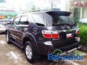 Xe Toyota Fortuner V 2009 cũ màu bạc đang được bán với giá 725000000vnd