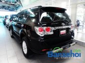 Xe Toyota Fortuner V 2013 cũ màu đen đang được bán với giá 785000000 vnd