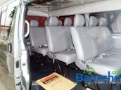 Bán ô tô Toyota Hiace Die đời 2010 đã đi 156987 km, giá 655tr