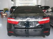 Toyota Camry năm 2013, màu đen, như mới