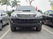 Bán xe Toyota Fortuner đời 2015, màu đen, giá 892tr