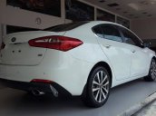 Cần bán Kia K3 đời 2015, màu trắng giá cạnh tranh