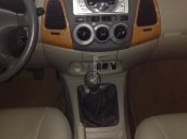 Cần bán Toyota Innova G 2009, màu bạc