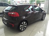 Bán xe Kia Rio sản xuất 2015, màu trắng, nhập khẩu nguyên chiếc