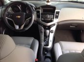 Bán Chevrolet Cruze LTZ đời 2015, màu trắng, số tự động 