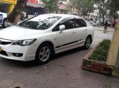 Cần bán xe Honda Civic sản xuất 2011, màu trắng