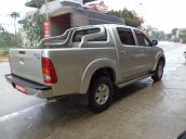 Bán ô tô Toyota Hilux đời 2009, màu bạc, nhập khẩu Thái Lan, số sàn 