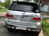 Bán xe Toyota Fortuner năm 2009, màu bạc