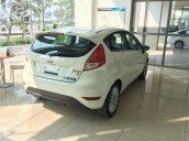 Bán Ford Fiesta giá cạnh tranh, tặng phụ kiện, giao xe ngay, hỗ trợ 80% ngân hàng