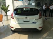 Bán Ford Fiesta giá cạnh tranh, tặng phụ kiện, giao xe ngay, hỗ trợ 80% ngân hàng