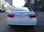 Cần bán Toyota Camry XLE Mỹ 2.5L màu trắng model 2016