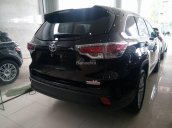 Mình cần bán xe Toyota Highlander LE 2.7L - 2016 Mỹ màu đen 