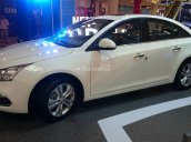 Bán Chevrolet Cruze LT mẫu 2018 màu trắng, giá 539tr, chính hãng, mới 100%