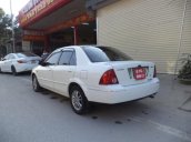 Cần bán xe Ford Laser đời 2004, màu trắng, số sàn, xe đẹp