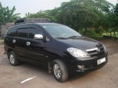 Chính chủ cần bán gấp xe 7 chỗ Innova đời 12/2007 xe mầu đen