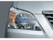 Mình cần bán xe Toyota Innova 2.0E - xe mới 100%, số tay 5 cấp